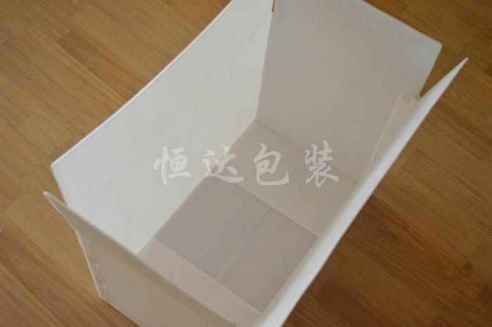 白色可印刷LOGO塑料瓦楞板開口箱